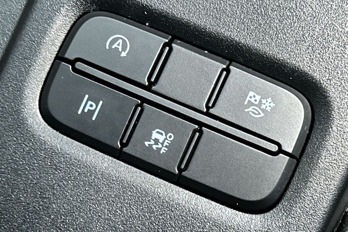 2024 Ford Everest Sport 2.0L