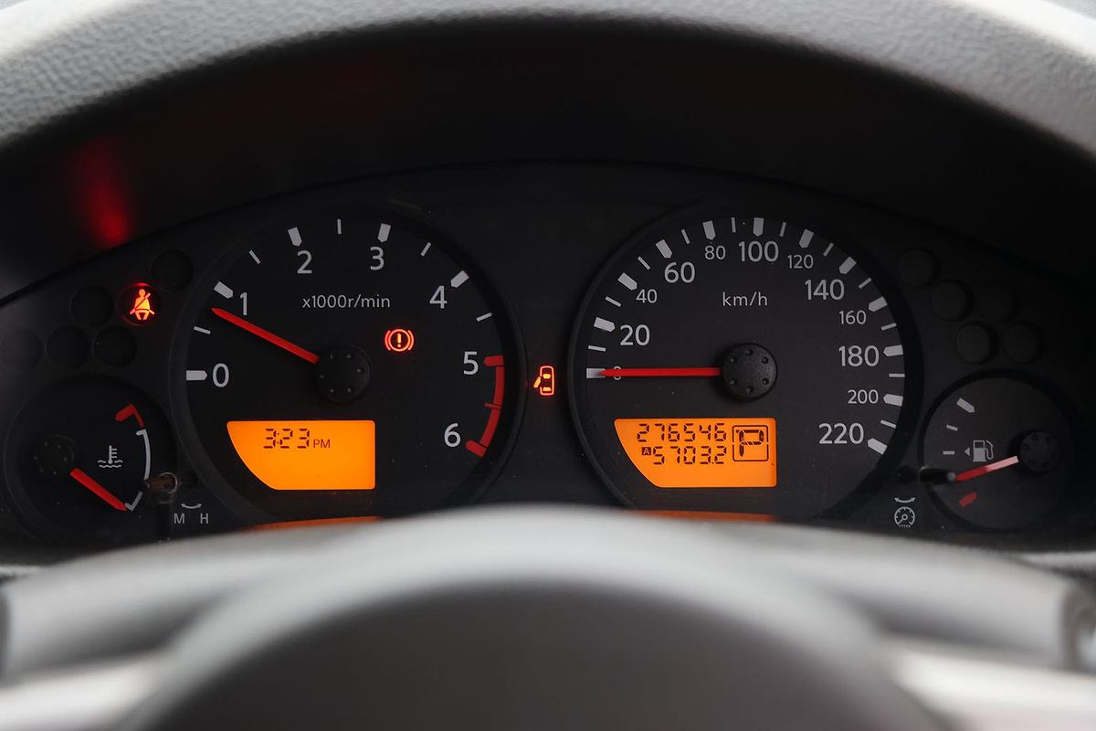 2011 Nissan Navara RX D40 Rear Wheel Drive
