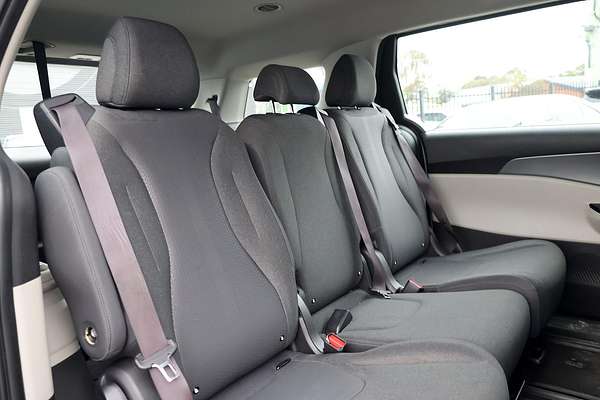 2022 Kia Carnival S KA4