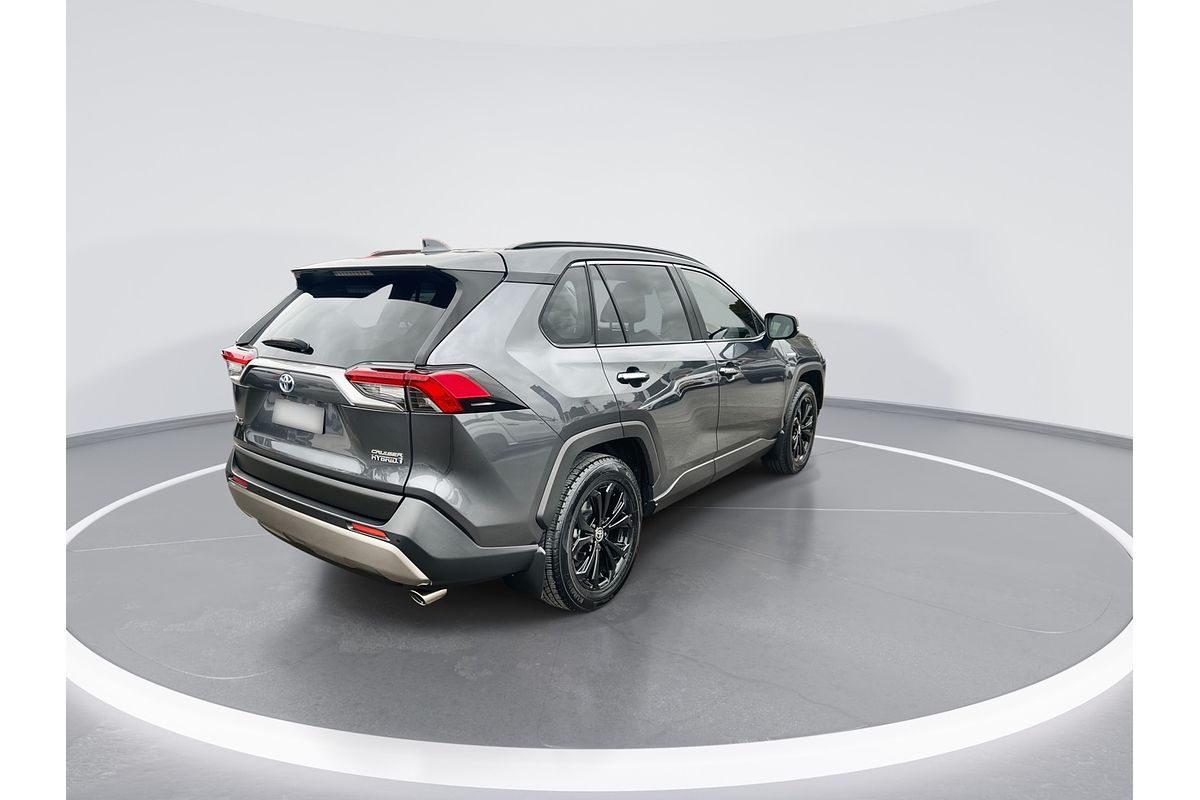 2022 Toyota RAV4 Cruiser AXAH54R