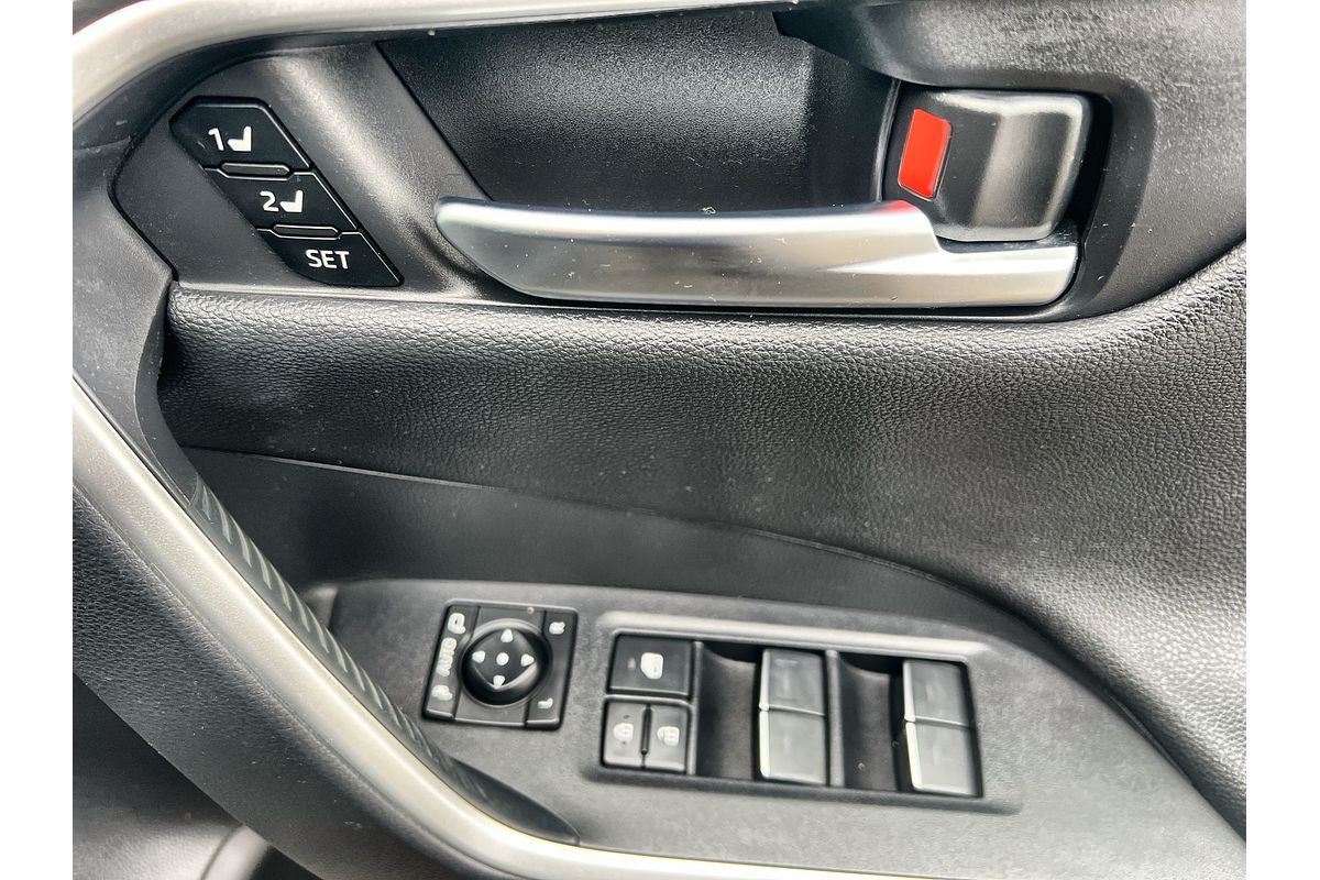2022 Toyota RAV4 Cruiser AXAH54R