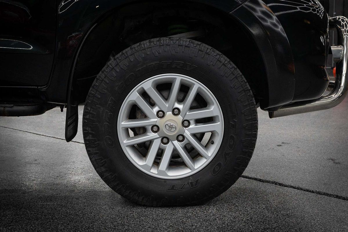 2013 Toyota Hilux SR5 KUN26R 4X4