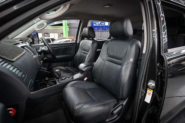 2013 Toyota Hilux SR5 KUN26R 4X4