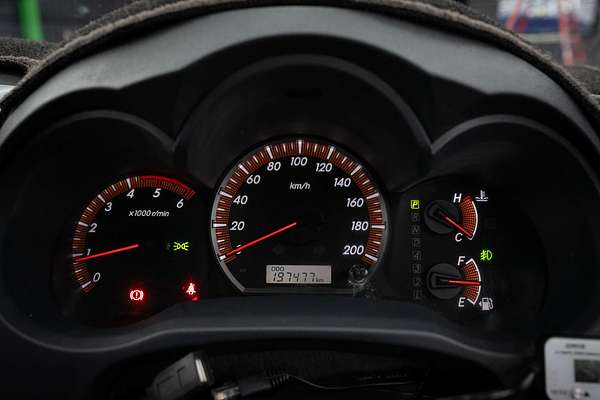 2013 Toyota Hilux SR5 KUN26R 4X4