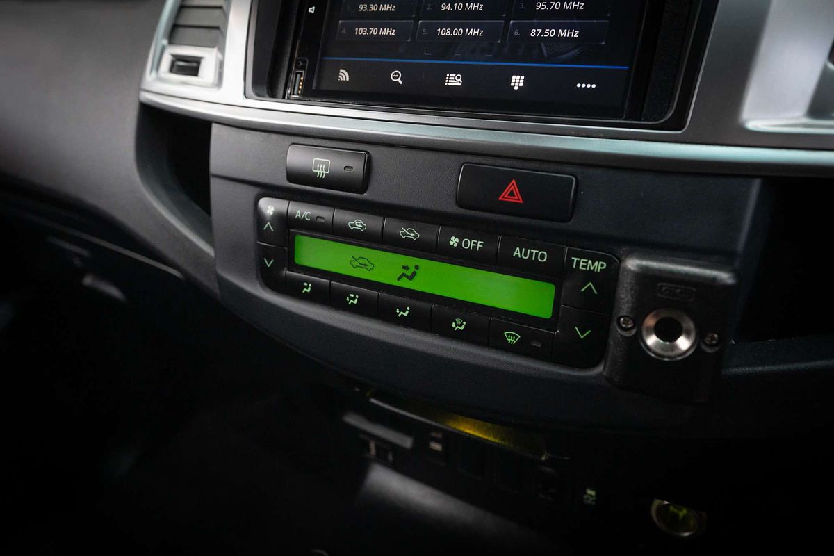 2013 Toyota Hilux SR5 KUN26R 4X4