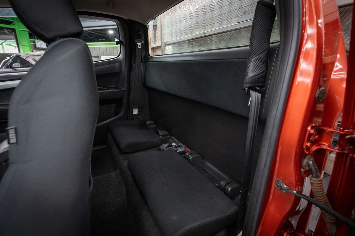 2015 Isuzu D-MAX LS-U 4X4