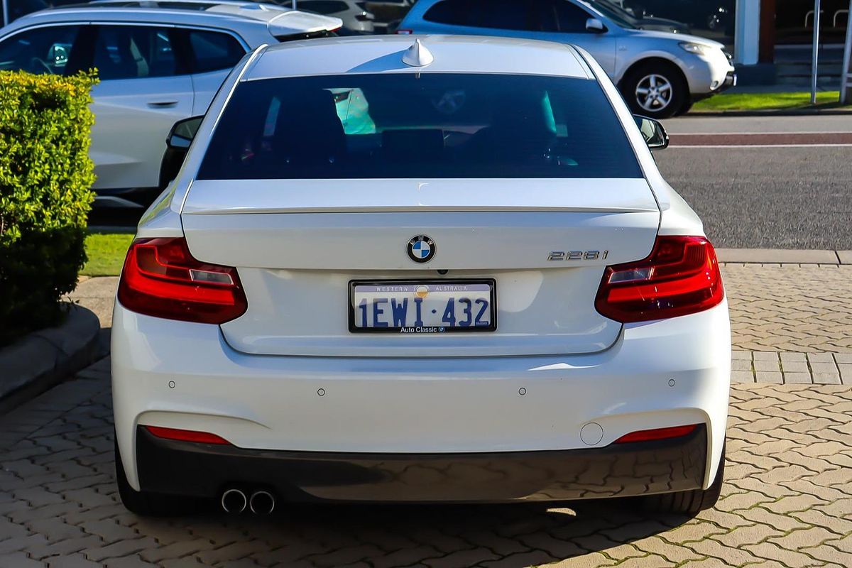 2016 BMW 2 Series 228i M Sport F22