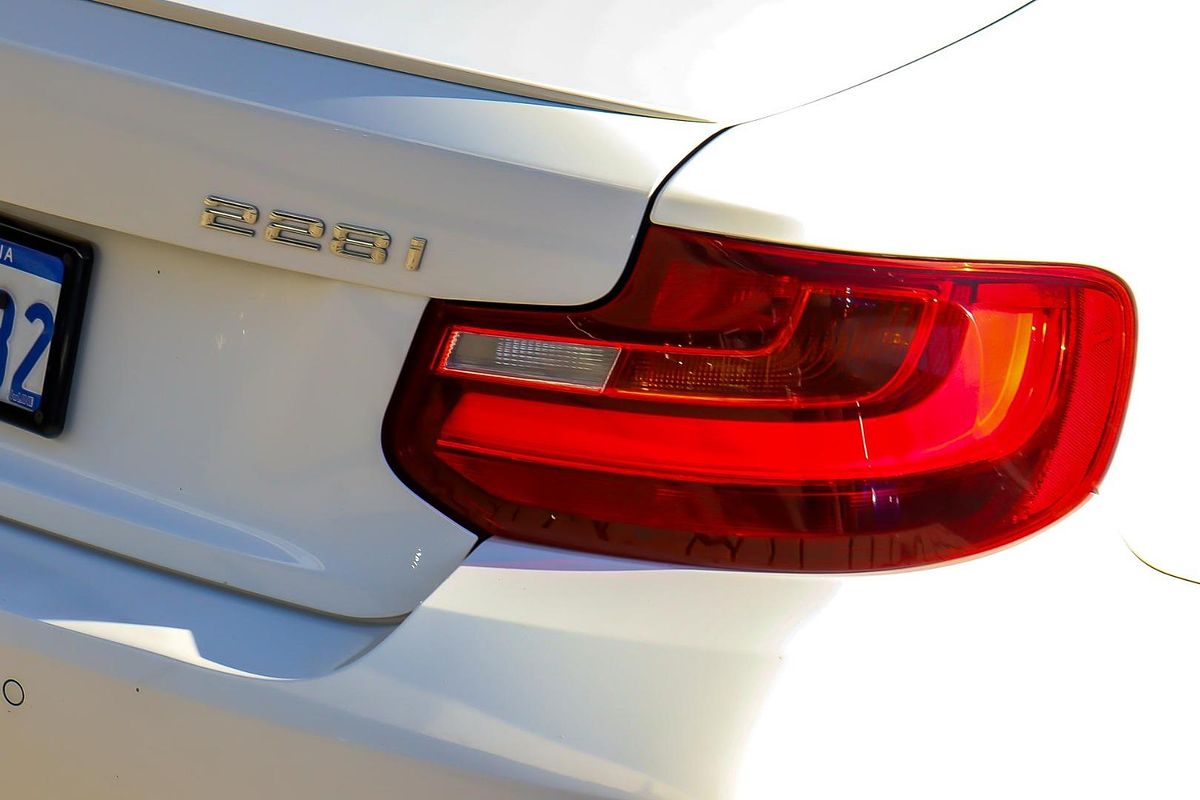 2016 BMW 2 Series 228i M Sport F22