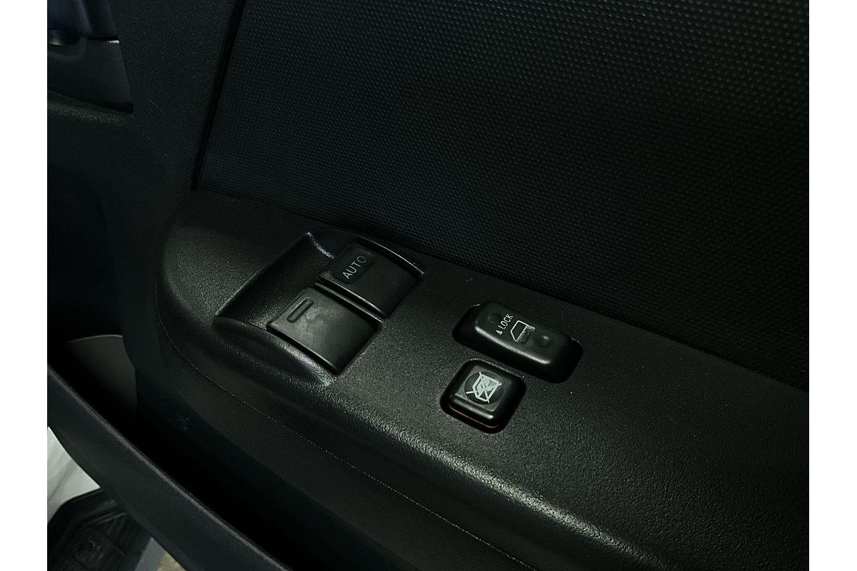 2008 Toyota Hiace Commuter KDH223R
