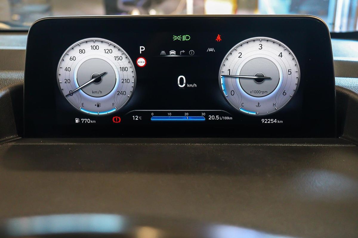 2021 Hyundai STARIA Highlander US4.V1