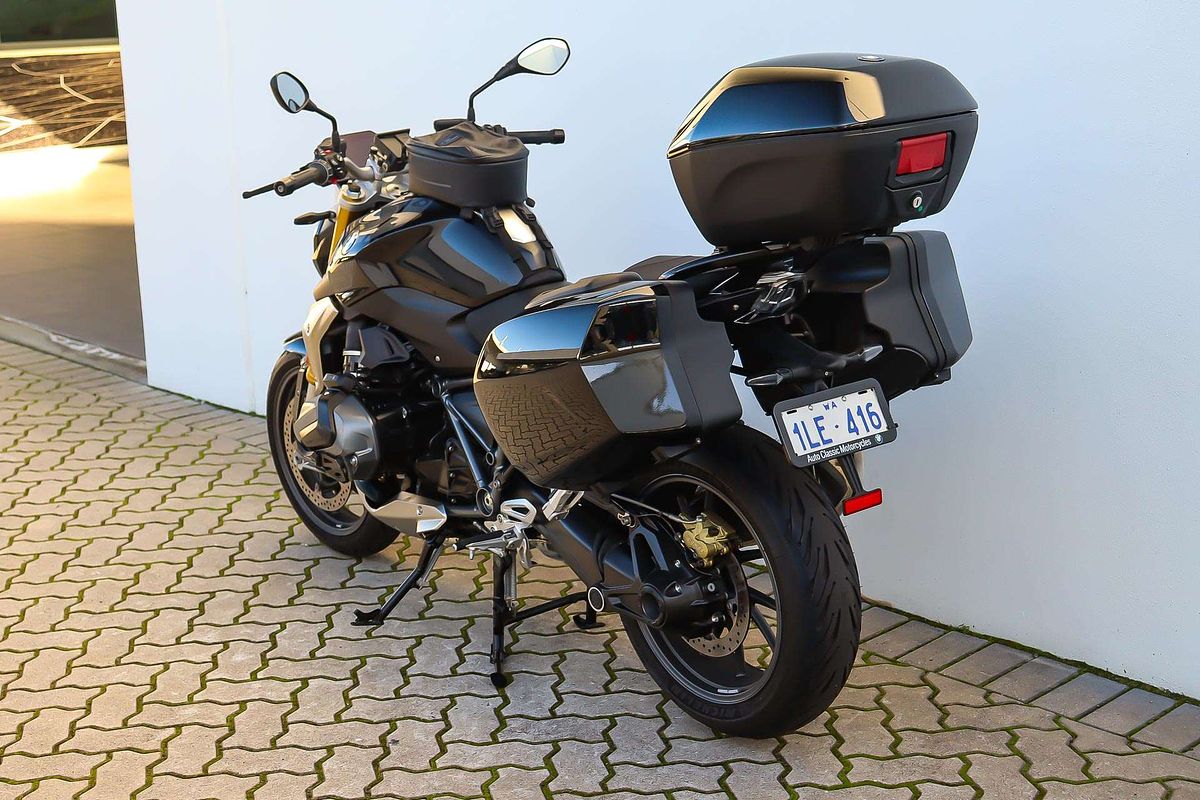 2024 BMW R 1250 R Triple Black R 1250