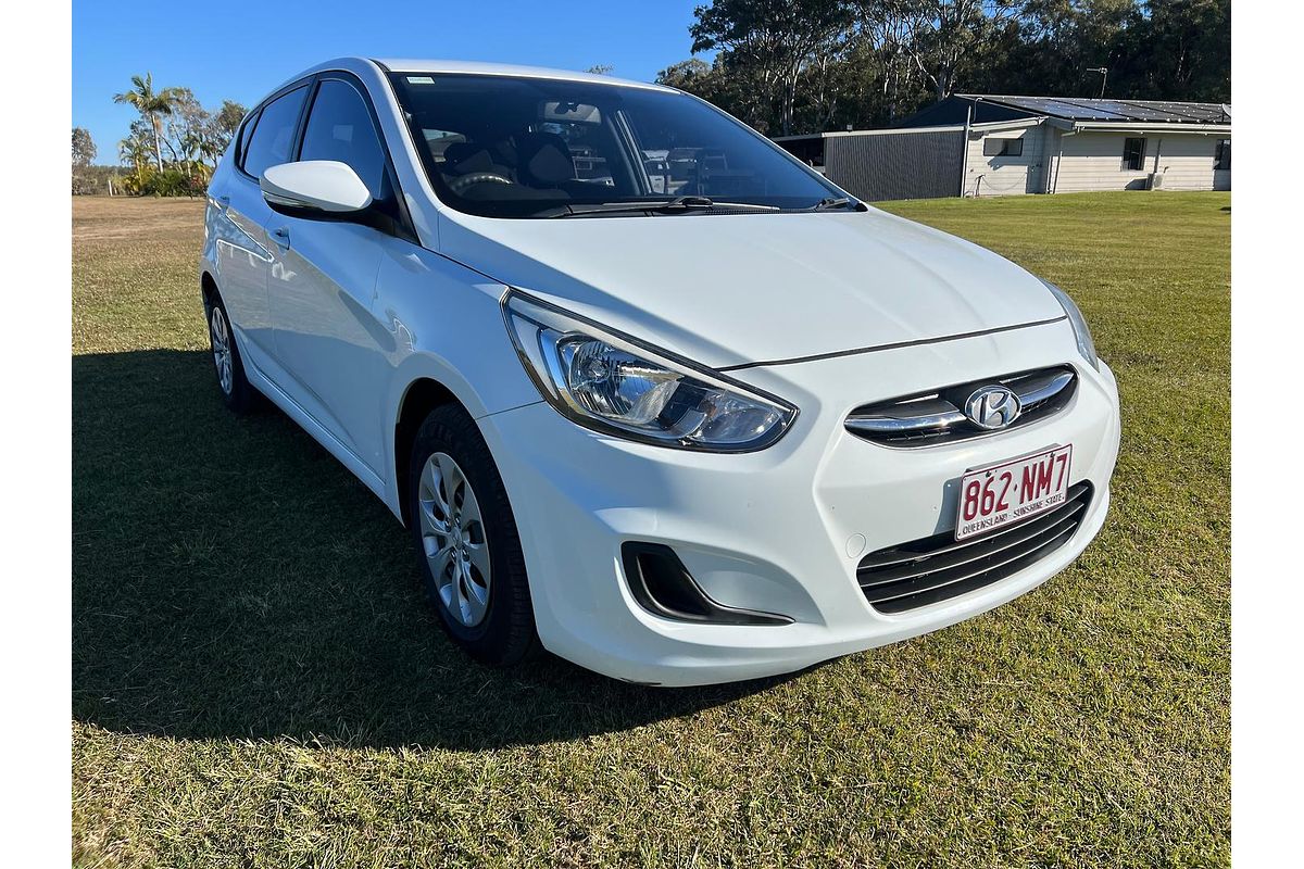 2015 Hyundai Accent Active RB3