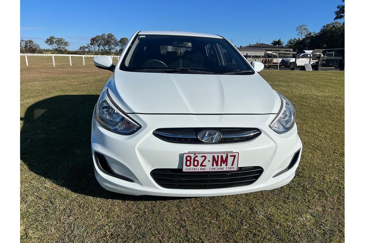 2015 Hyundai Accent Active RB3