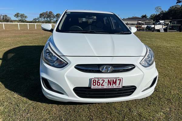 2015 Hyundai Accent Active RB3