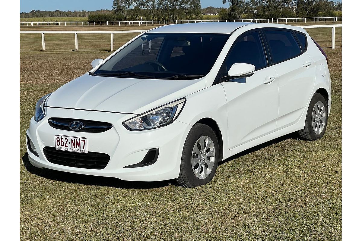 2015 Hyundai Accent Active RB3