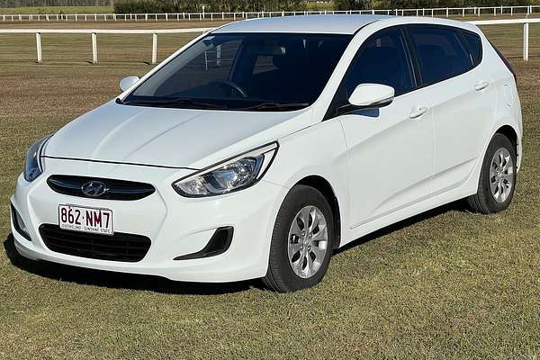2015 Hyundai Accent Active RB3