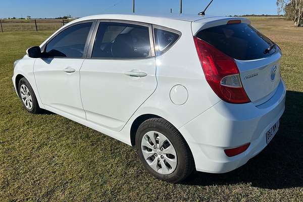 2015 Hyundai Accent Active RB3