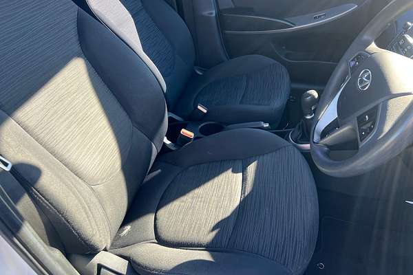 2015 Hyundai Accent Active RB3