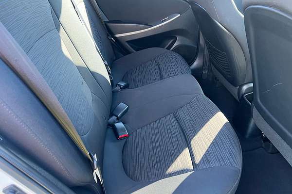 2015 Hyundai Accent Active RB3