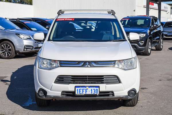 2013 Mitsubishi Outlander ES ZJ
