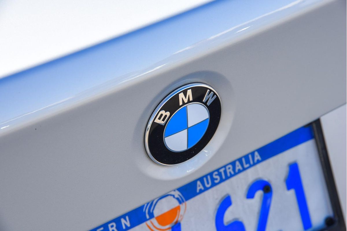 2015 BMW 3 Series 328i Sport Line F30