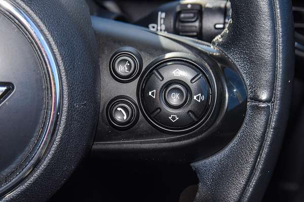 2017 MINI Hatch Cooper F55