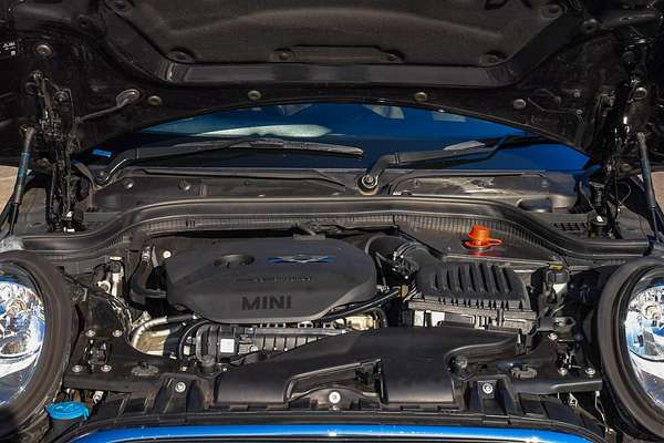 2017 MINI Hatch Cooper F55