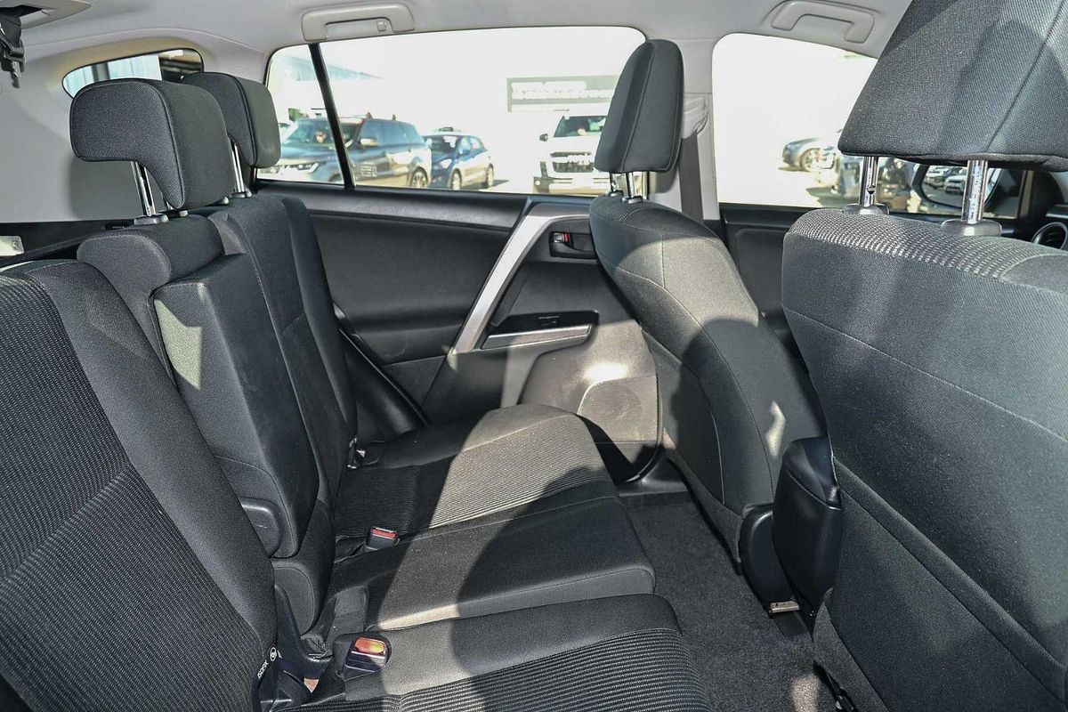 2016 Toyota RAV4 GX ZSA42R