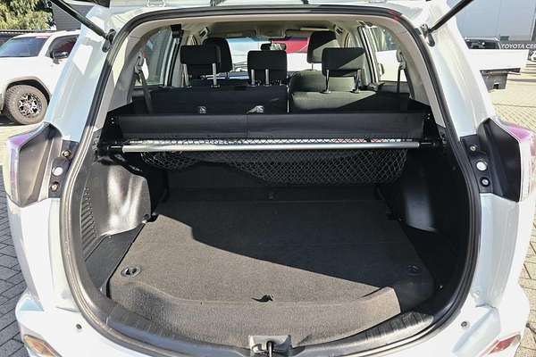 2016 Toyota RAV4 GX ZSA42R