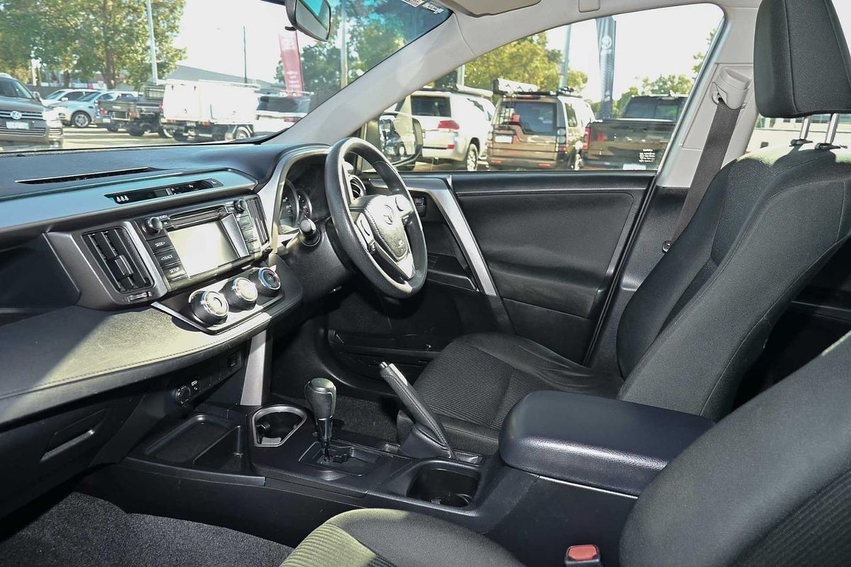 2016 Toyota RAV4 GX ZSA42R