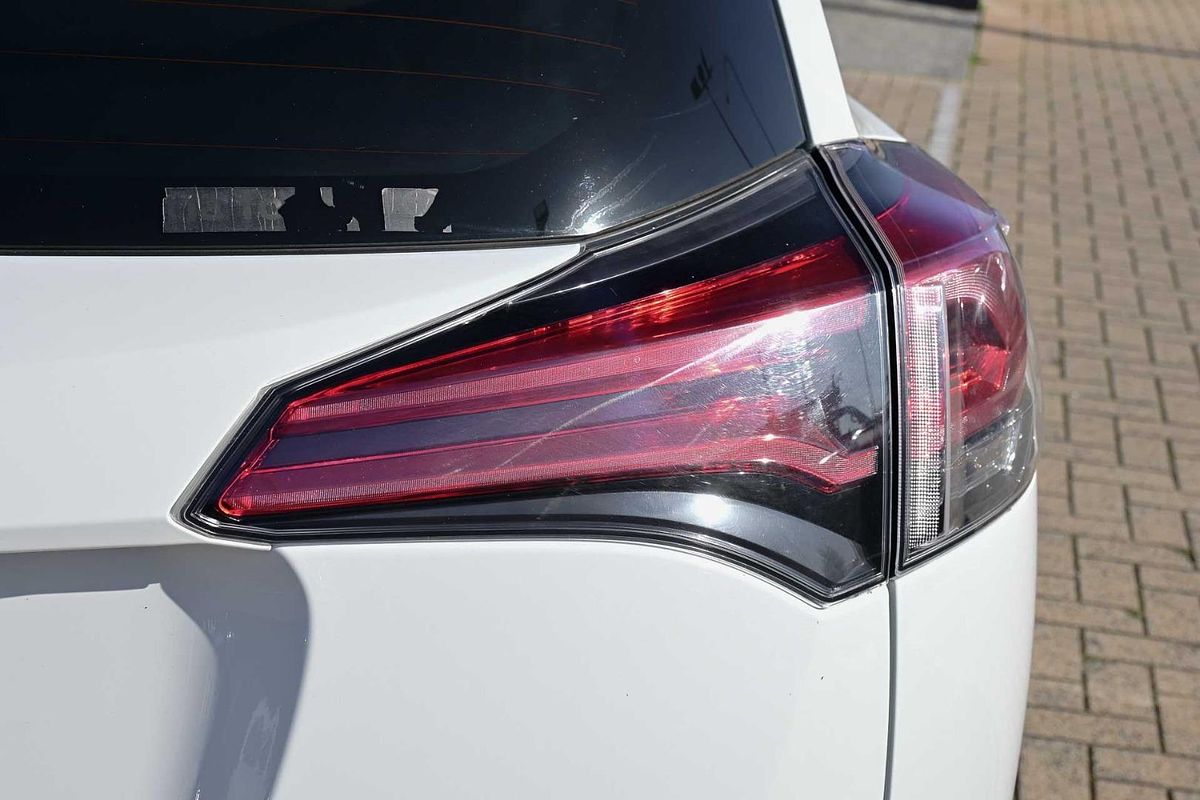 2016 Toyota RAV4 GX ZSA42R