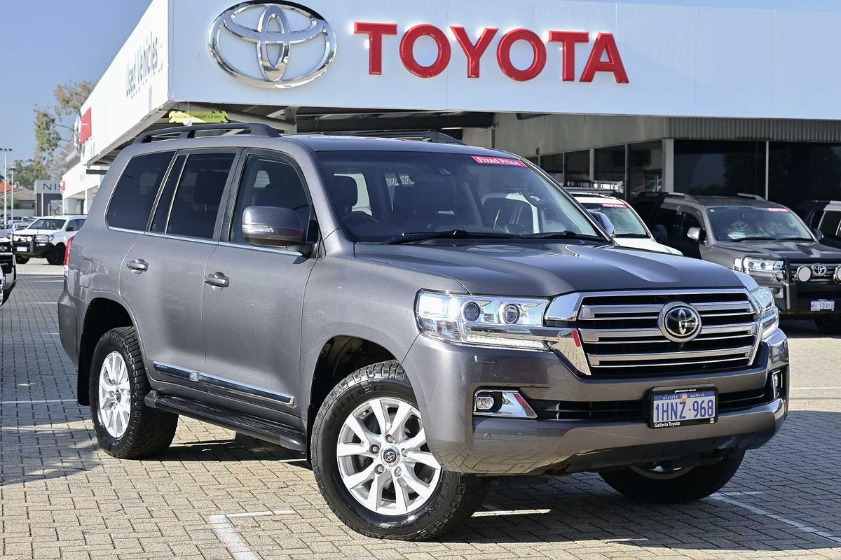 2019 Toyota Landcruiser Sahara VDJ200R