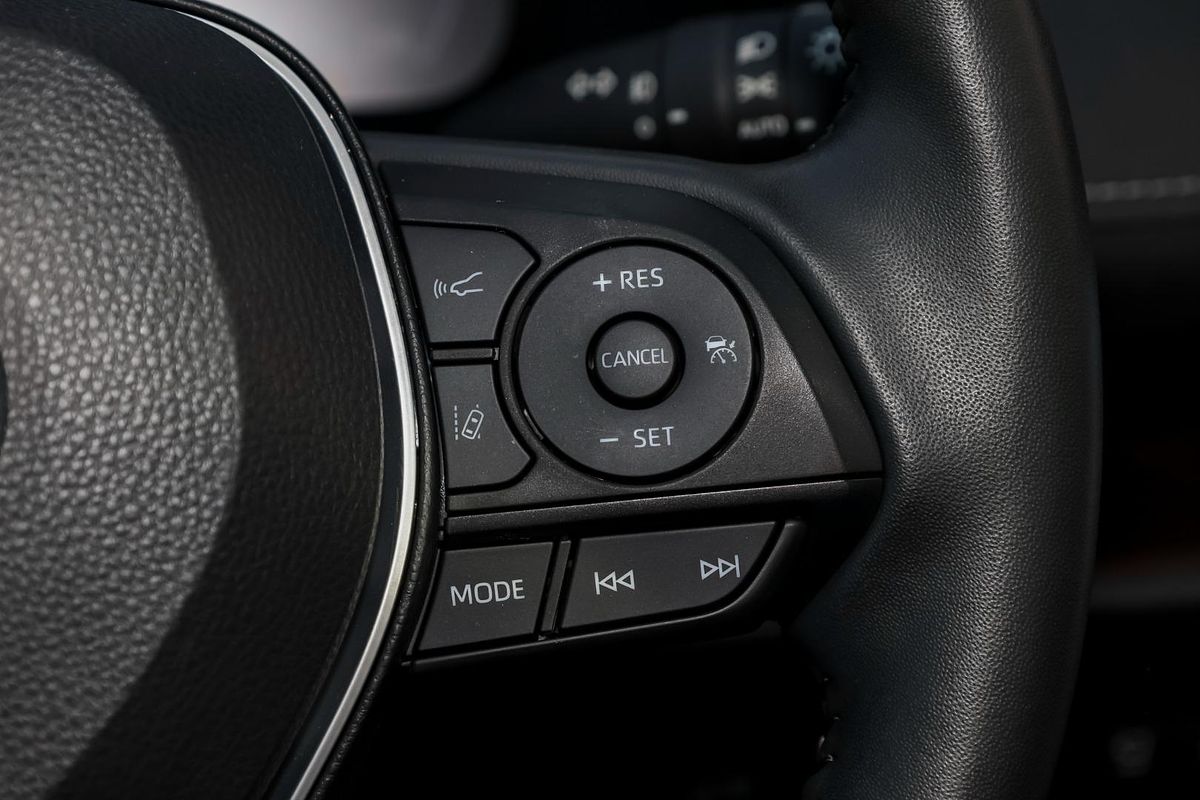 2023 Toyota RAV4 Cruiser AXAH52R