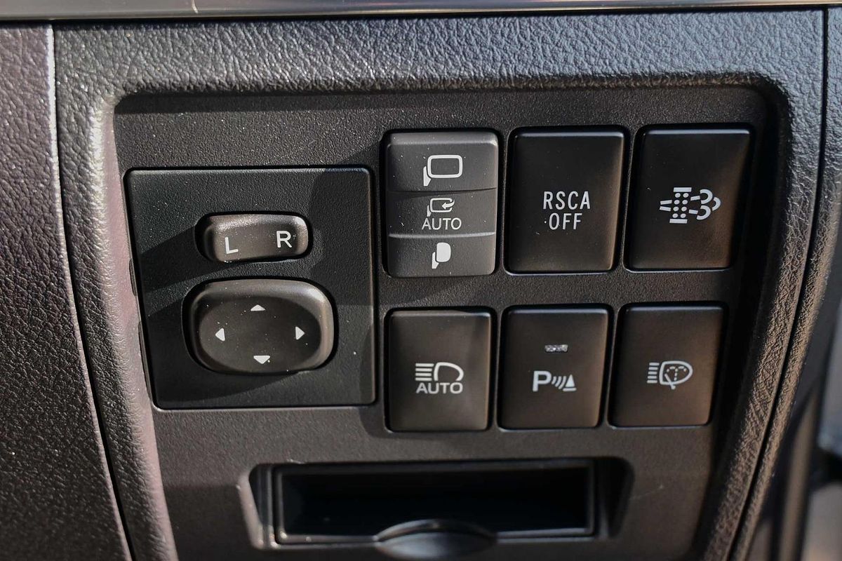 2019 Toyota Landcruiser Sahara VDJ200R