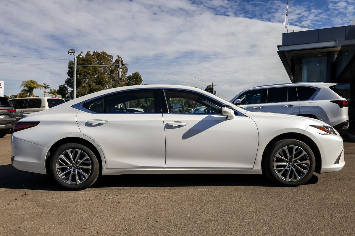 2023 Lexus ES ES250 Luxury AXZA10R