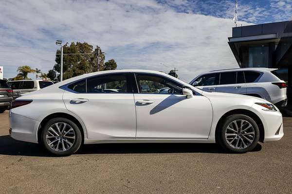 2023 Lexus ES ES250 Luxury AXZA10R