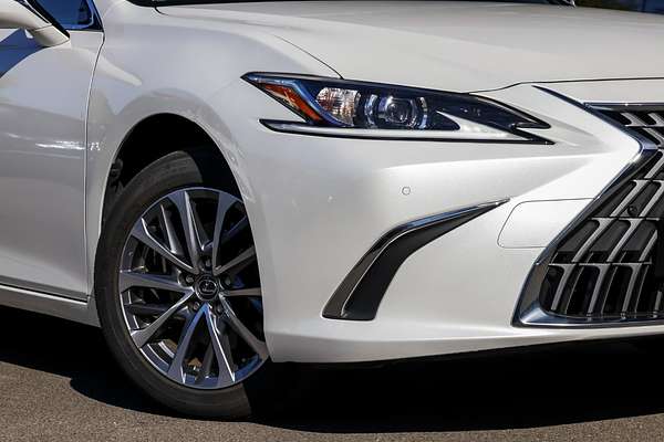 2023 Lexus ES ES250 Luxury AXZA10R