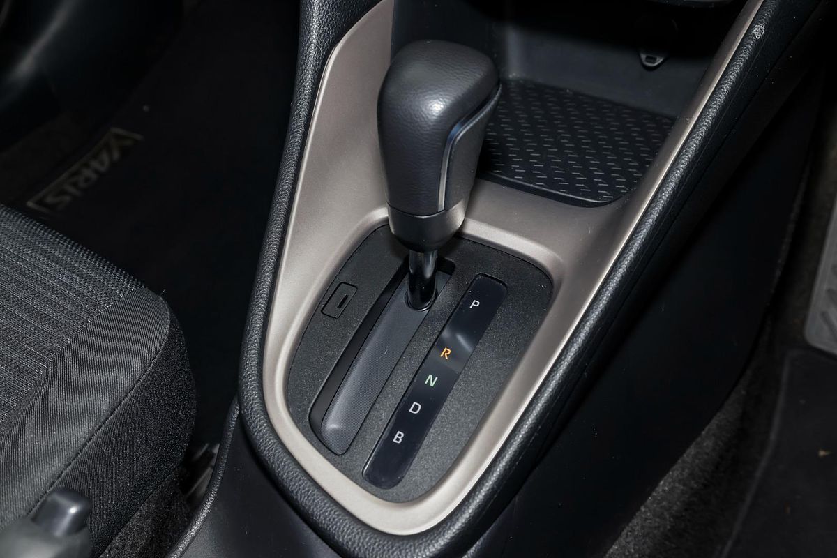 2023 Toyota Yaris SX Hybrid MXPH10R