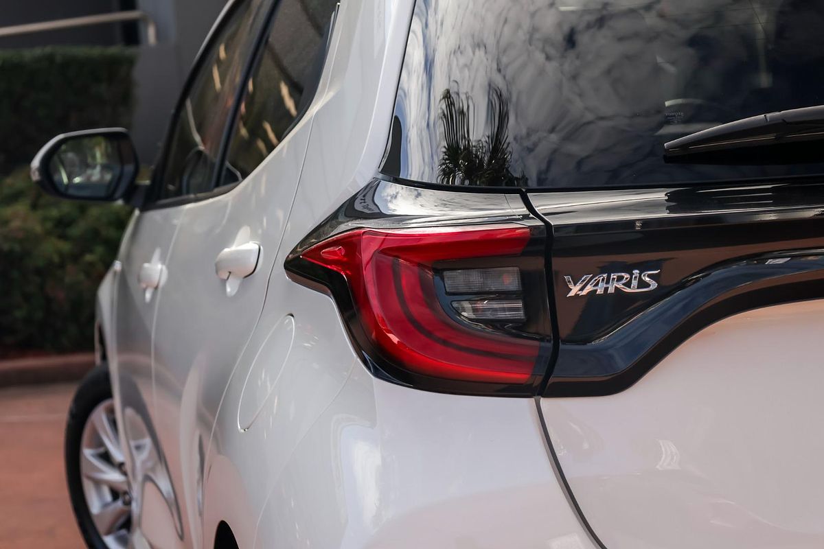 2023 Toyota Yaris SX Hybrid MXPH10R