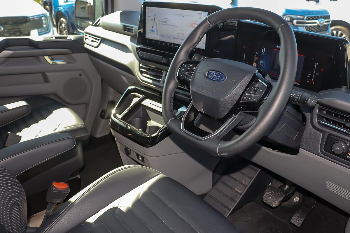 2024 Ford Tourneo Titanium X AV SWB