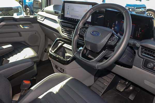 2024 Ford Tourneo Titanium X AV SWB