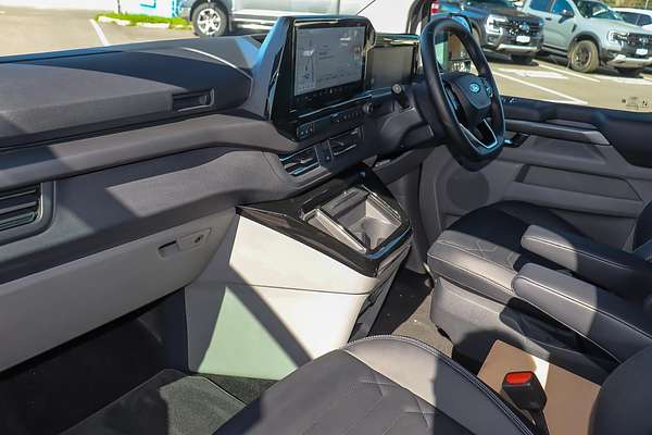 2024 Ford Tourneo Titanium X AV SWB