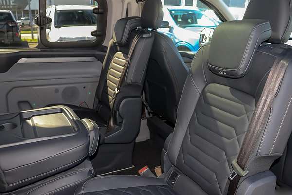 2024 Ford Tourneo Titanium X AV SWB