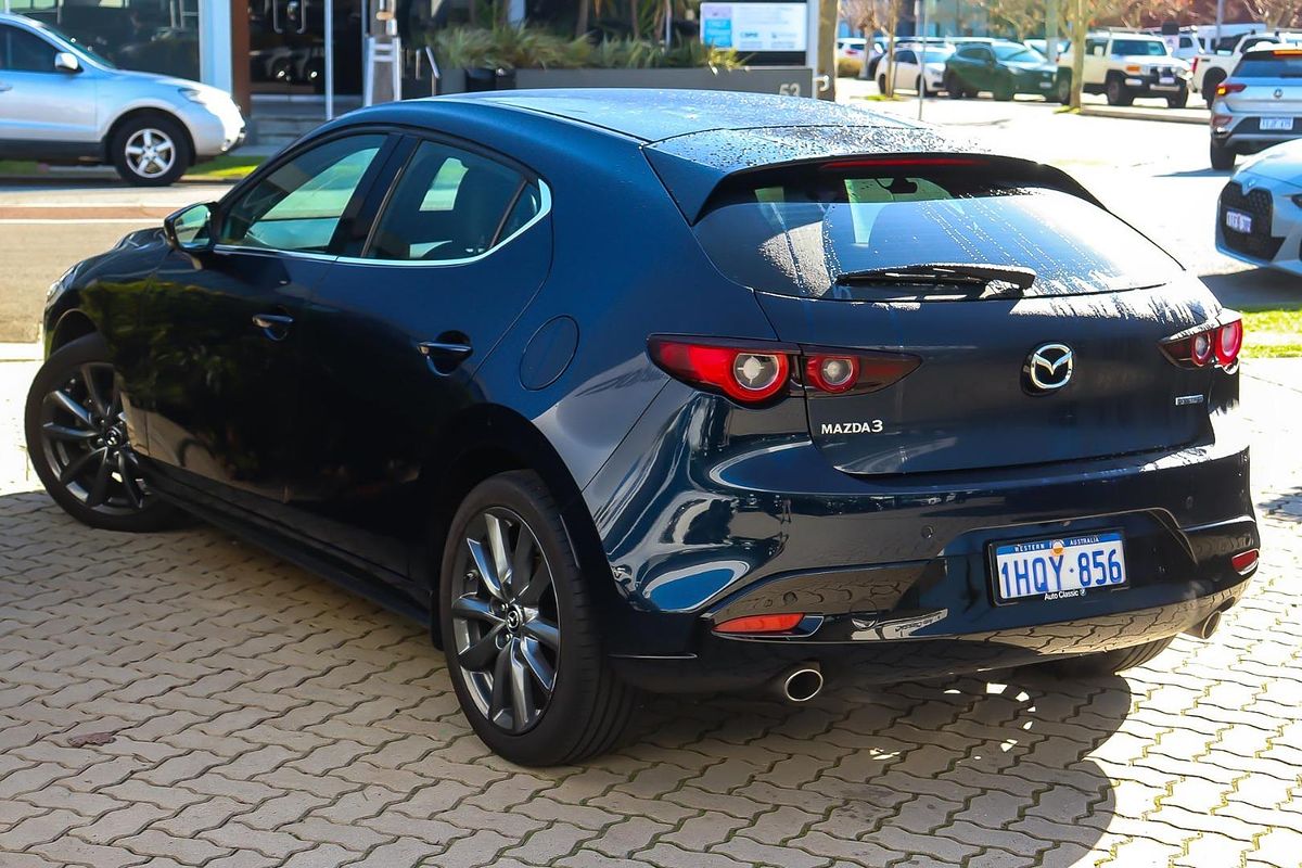 2022 Mazda 3 G20 Touring BP Series