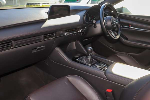 2022 Mazda 3 G20 Touring BP Series