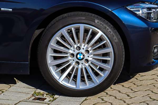 2013 BMW 3 Series 328i F30