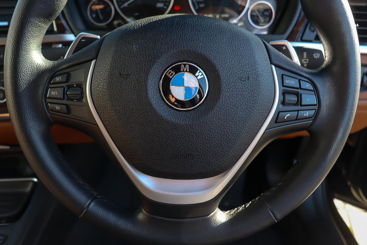 2013 BMW 3 Series 328i F30