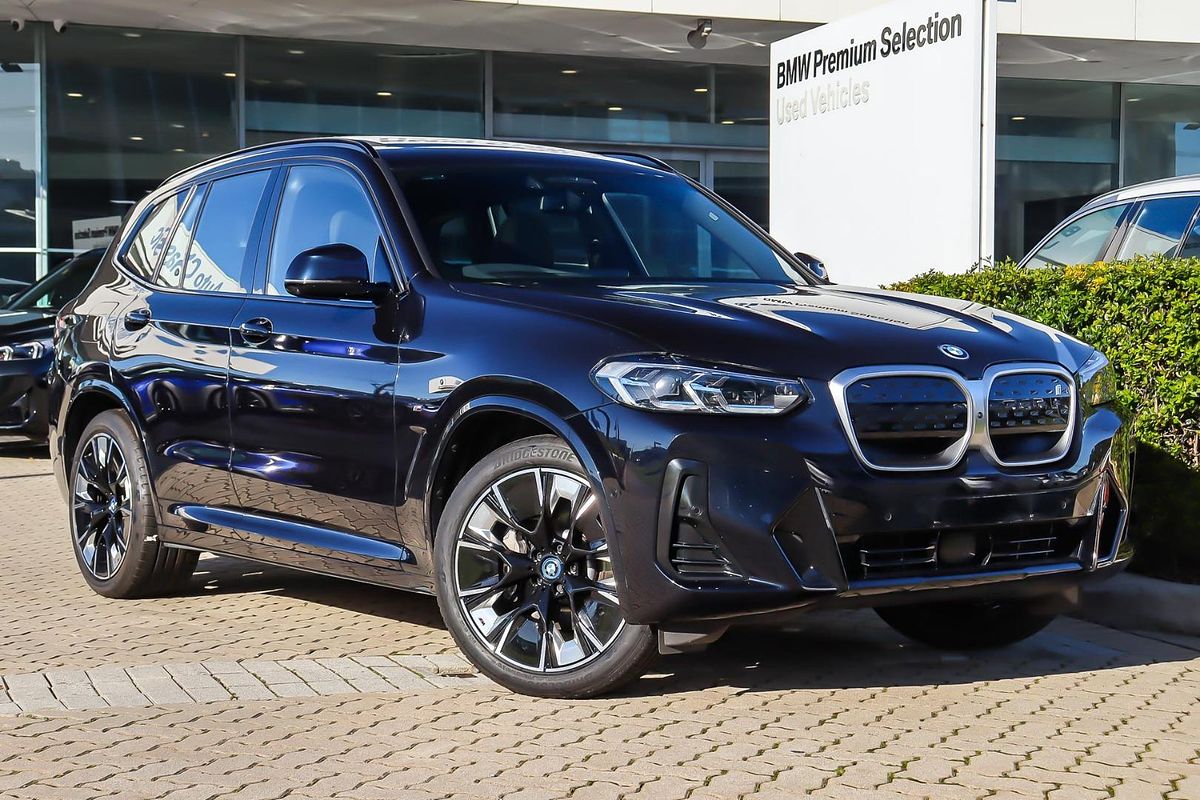 2022 BMW iX3 G08