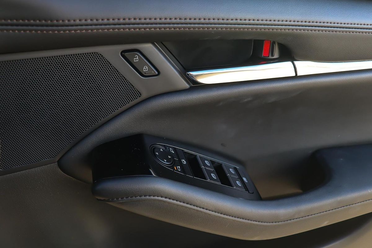 2022 Mazda 3 G20 Touring BP Series