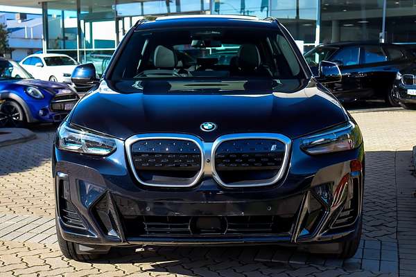 2022 BMW iX3 G08